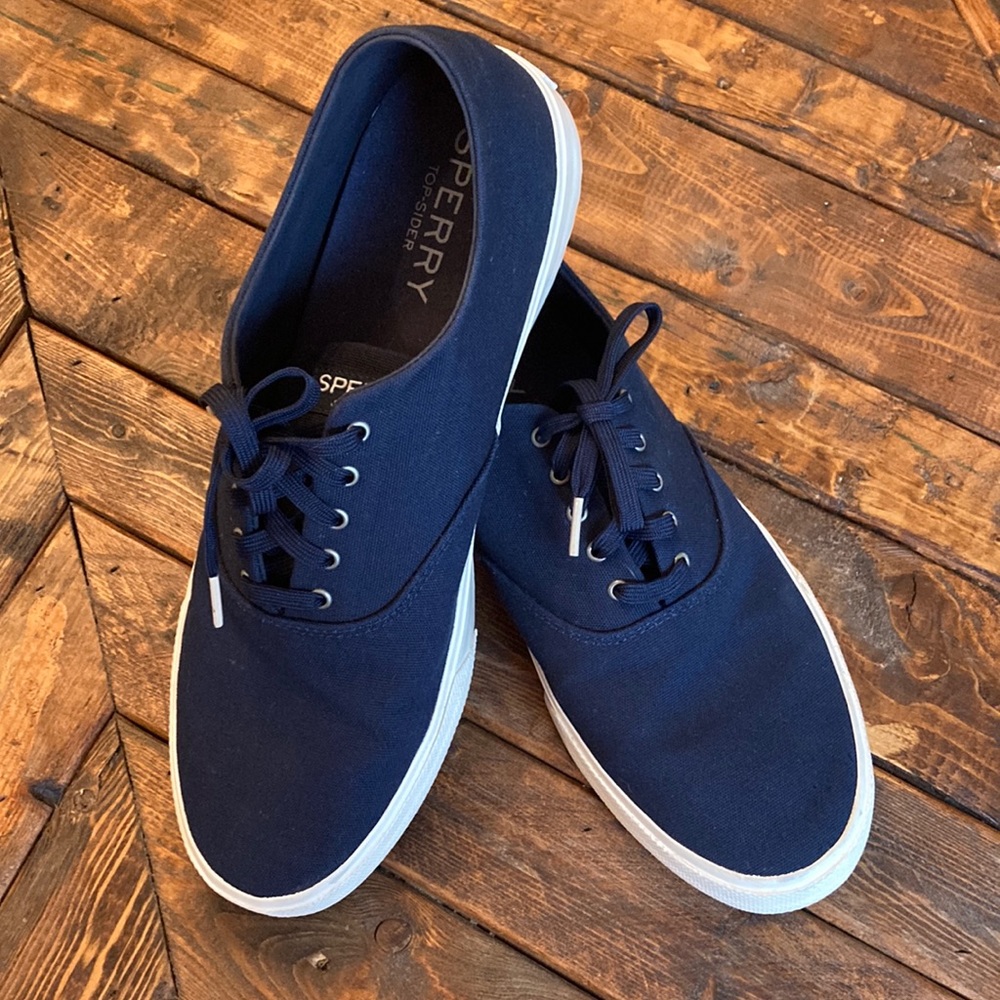 Sperry canvas deck shoe